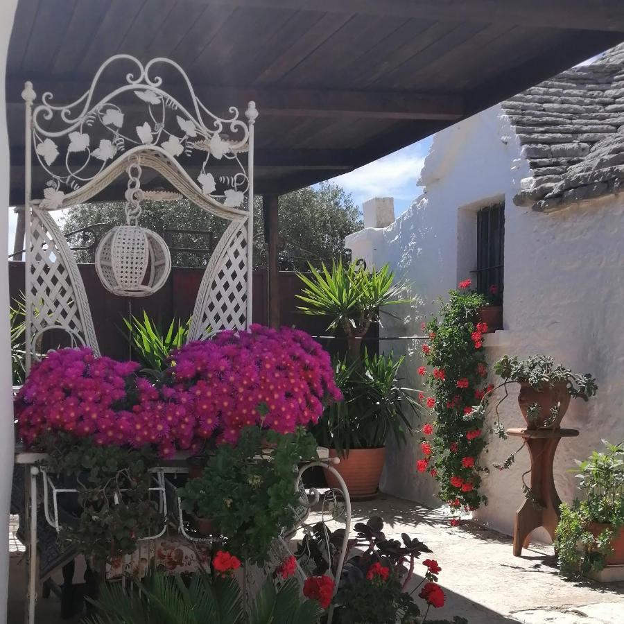 Trulli La Casa Di Rosa Acomodação com café da manhã Alberobello Exterior foto