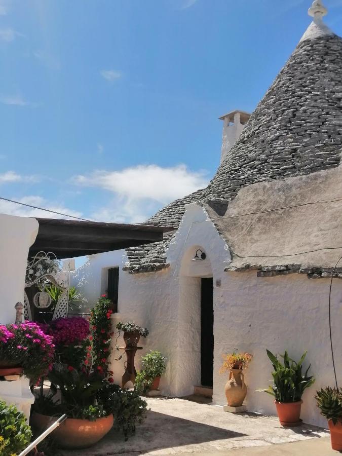 Trulli La Casa Di Rosa Acomodação com café da manhã Alberobello Exterior foto